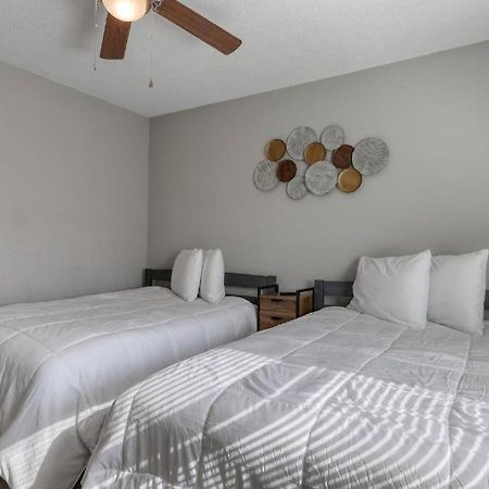 Апартаменти Stylish Haven New Walk To The Ocean Smart Tvs Wifi Мертл-Біч Екстер'єр фото