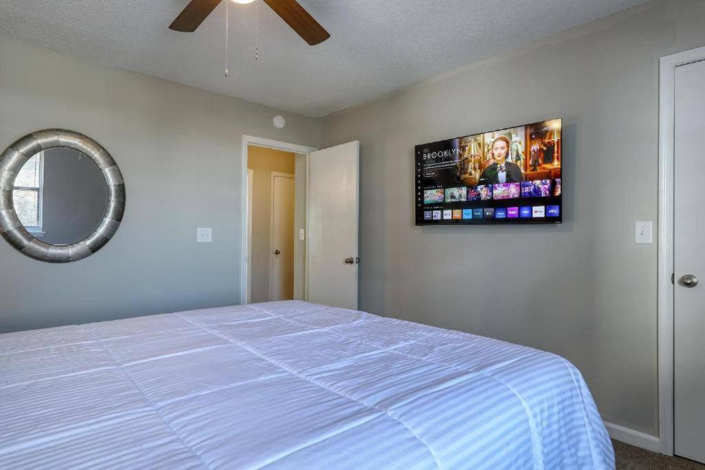 Апартаменти Stylish Haven New Walk To The Ocean Smart Tvs Wifi Мертл-Біч Екстер'єр фото